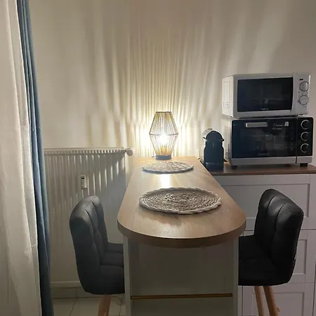 Le Logis Des Roches Noires, Vue Appartamento *